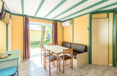 Saint-Martial-de-Nabirat Ski Chalet | Cottage 6 personnes climatisé