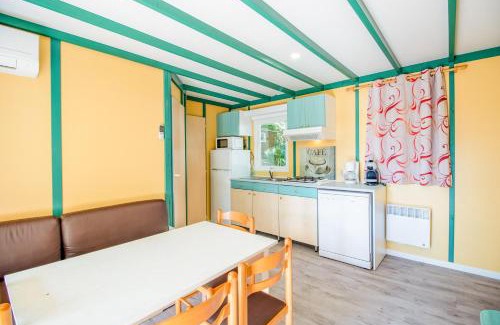 Saint-Martial-de-Nabirat Ski Chalet | Cottage 6 personnes climatisé