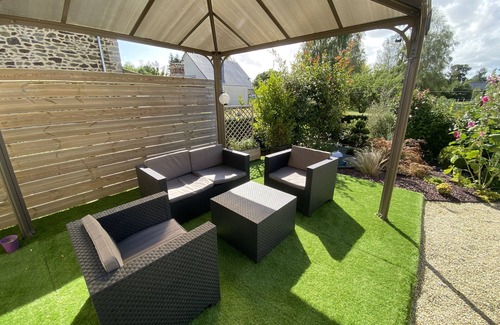 La Hisse Cottage | Cozy Cottage for 2 Near Rance - Guest Rated 9.8/10