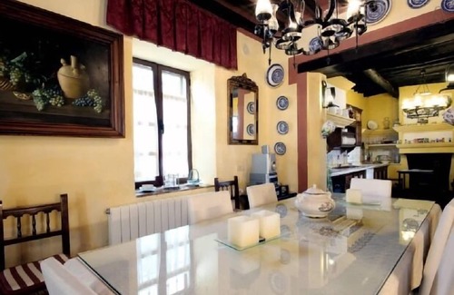 Ronda Cottage | Inviting Cottage Heredad de San Juan for 13 Guests