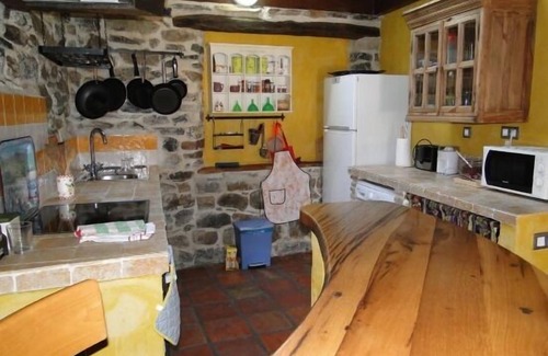 Vidrieros Cottage | Inviting Cottages La Corva & La Parda for 8 Guests