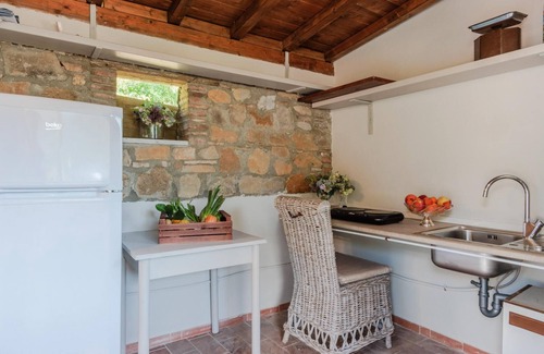Ruota Villa | Cozy Cottage Gigi in Ruota: Family-Friendly with Breakfast