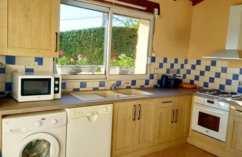 Fossemagne Cottage | Cottage 'Gite Cosy En Pierres Apparentes' with Private Pool, Terrace and Shared Garden