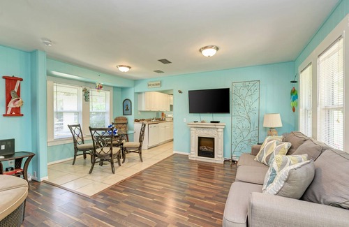 Bradenton Beach House | Cottage Haven: Steps to Beach with Spa and Ocean Views