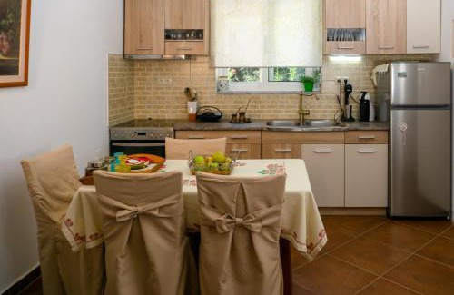 Grigoriana House | Discover a Cozy Cottage Home in South Chania, Child-Friendly