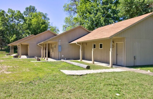 Clitherall Cottage | Relaxing Retreat at Spitzer Lake | Legacy Lakeside Resort