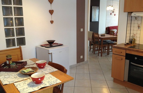 Lyaud Cottage | Idyllic Cottage in a Village House - Guest Rated 9.8/10