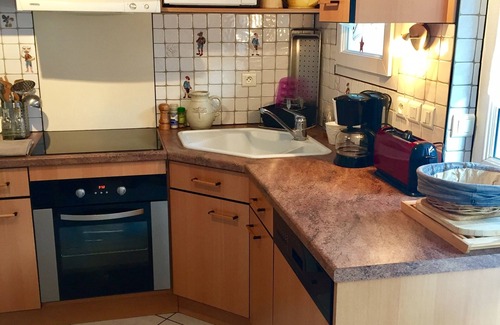 Lyaud Cottage | Idyllic Cottage in a Village House - Guest Rated 9.8/10