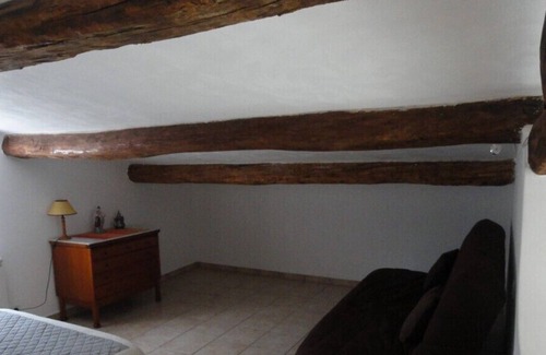 Cucuron Other | Cottage in Cucuron in the countryside, at the foot of the Luberon with swimming pool