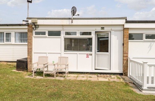 Great Yarmouth Cottage | Cottage In Great Yarmouth With Other, Pet Friendly, Oceanfront