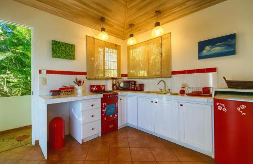 Escobal House | Enchanting Cottage with Breathtaking Mountain Views