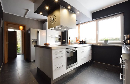 Libin Cottage | Cozy Cottage Retreat in Libin with Private Sauna & Pool
