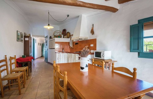 Pacs del Penedes Cottage | Experience Elegance at Belvilla by OYO El Racó - 10/10 Rated