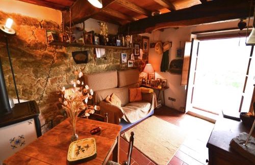 San Quirico House | Pet-Friendly Retreat: Belvilla by OYO Olivi Giallo