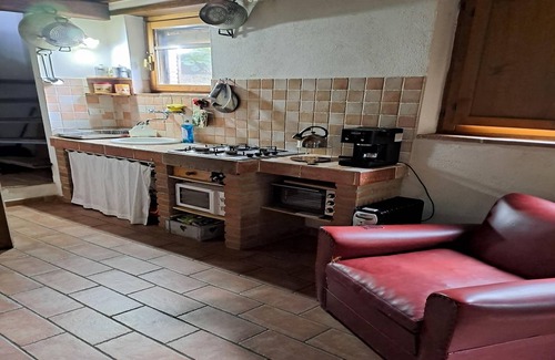 Seggiano Cottage | Discover Belvilla by OYO Baita del Por Azzolo: 9.2 Rated Stay