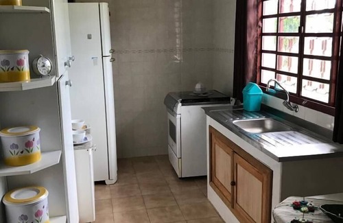 Barao de Antonina House | Idyllic Cottage by Chavantes Dam with Beach and Pool