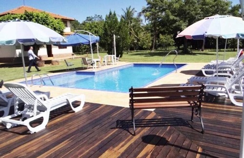 Barao de Antonina House | Idyllic Cottage by Chavantes Dam with Beach and Pool