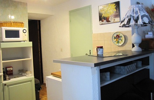 Draguignan House | Family-Friendly Cottage in Var with Pool & Spa Amenities