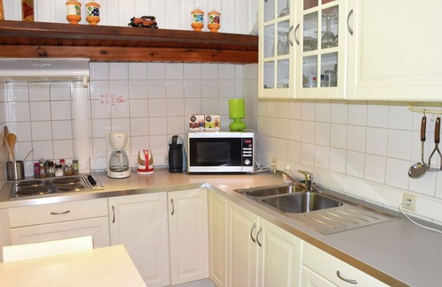 Harre Cottage | Cozy Cottage Retreat in the Heart of Ardennes Woods