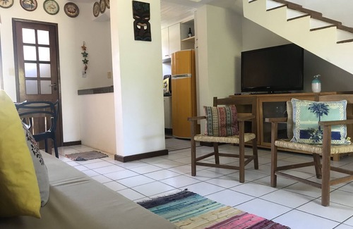 Itacimirim House | Cozy Cottage by the Best Beach in North Coast Bahia
