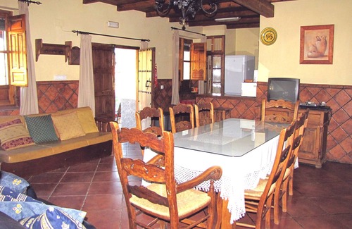 Pozoblanco Villa | Charming Cottage in Sierra Morena Near Cordoba with Pool