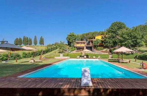 Terranuova Bracciolini Cottage | Discover Belvilla by OYO Giardino Studio: 10/10 Rated Getaway