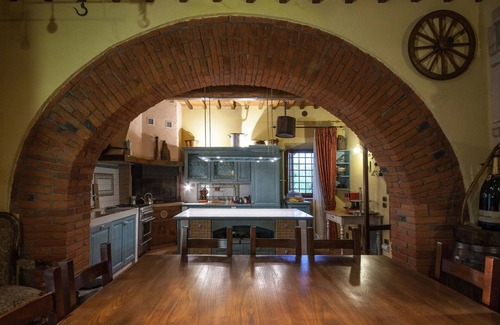 Terranuova Bracciolini Cottage | Relax at Belvilla by OYO Giardino with Pool & Spa Amenities