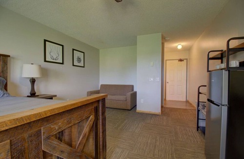 Clitherall Cottage | Relaxing Studio Cottage at Spitzer Lake | Legacy Lakeside Resort