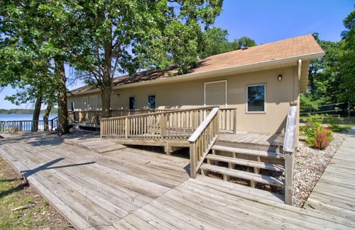 Clitherall Cottage | Relaxing Studio Cottage at Spitzer Lake | Legacy Lakeside Resort
