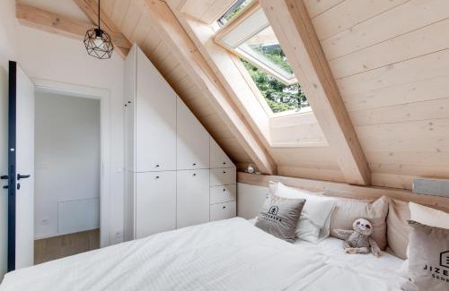 Bedrichov Ski Chalet | Top-Rated Family Haven at Cottage Jizerská šedesátka