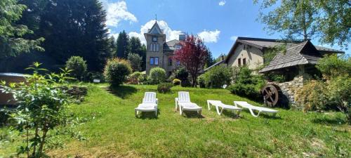 Skhidnytsya House | Oceanfront Cottage Kazka Lisu - Guest Rated 9.3/10
