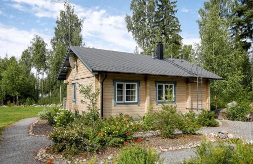 Sysma House | Relax at Cottage Kivitatti: Oceanfront Retreat with Spa