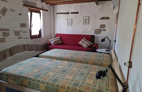 Prignano Sulla Secchia House | Discover Comfort at Cottage la Terrazza - Pet Friendly Retreat
