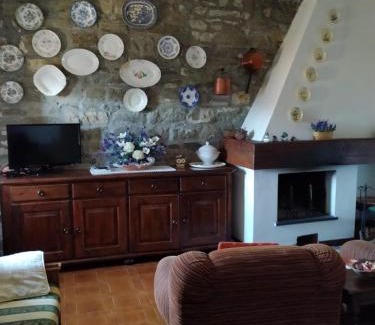 Levanto Apartment | Pet-Friendly Cottage Lavanda with Ocean View for Families