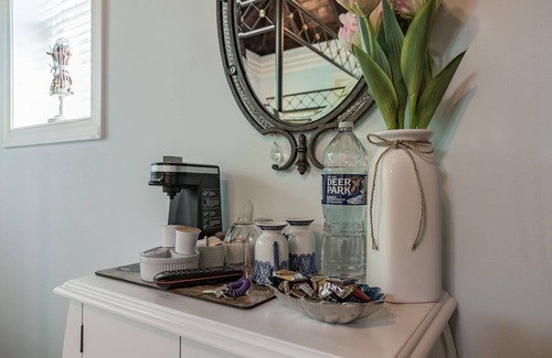 Barstow Cottage | Scenic Cottage on the Patuxent River with Ocean View