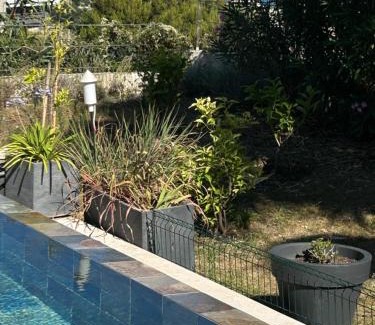 Saint Antoine Apartment | Oceanfront COTTAGE MARIN with Breathtaking Sea Views