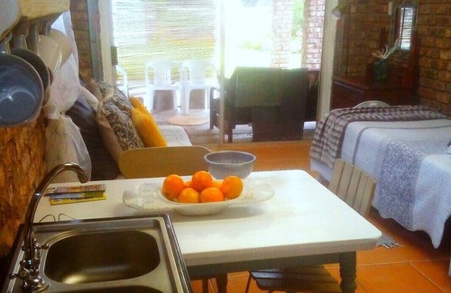 Boknes Strand Apartment | Cottage meters from beach,river,lagoon,shops - minutes to Addo marine area