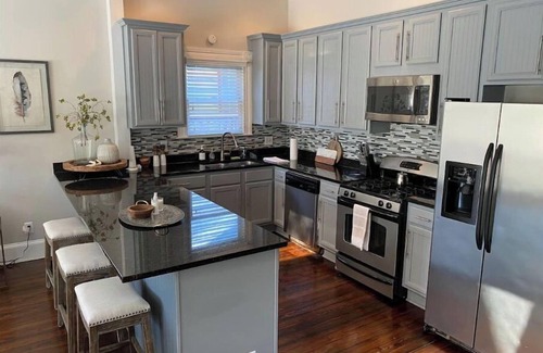 Old Fourth Ward House | Charming Cottage Near Beltline & Krog Street Market