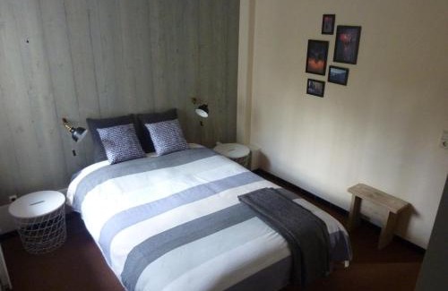 Durbuy Apartment | Cozy Apartment by the Forest in Durbuy - Pet Friendly Stay