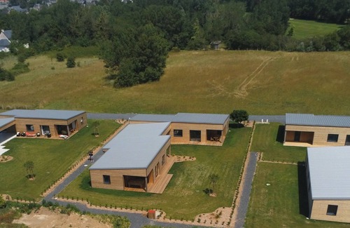Agon-Coutainville House | Cozy Cottage with Ocean View and Golf Access