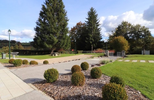 Saint-Gerons Cottage | Cottage near Lake Saint-Etienne Cantalès, 3 bedrooms, water activities, pets allowed