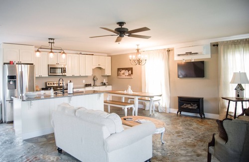Green Pond Cottage | Idyllic Cottage with Lake Views and Hot Tub Retreat