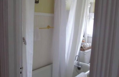 Welshpool Other | Perfect Retreat: Cottage on Friar's Bay - 10/10 Guest Rating