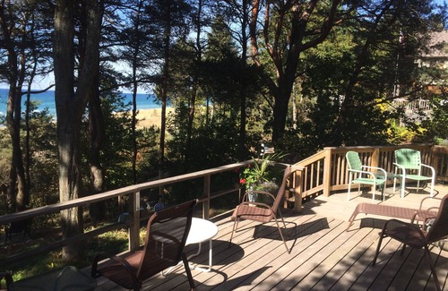 New Era Cottage | Lake Michigan Cottage with Private Beach and Ocean Views