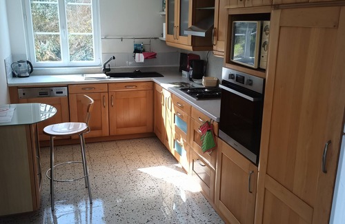 Thieulloy-l'Abbaye House | Cozy Cottage on the Farm: Family-Friendly with Full Kitchen