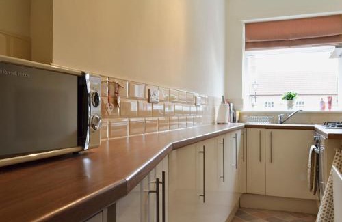 Acomb House | Pet-Friendly Cottage On The Green with Top Guest Ratings