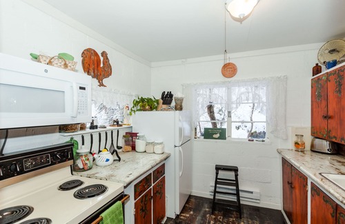 Sundance Cabin | Pet-Friendly Retreat at Cottage on the Stream - 10/10 Rating
