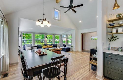 Lake Geneva House | Cottage On Warren