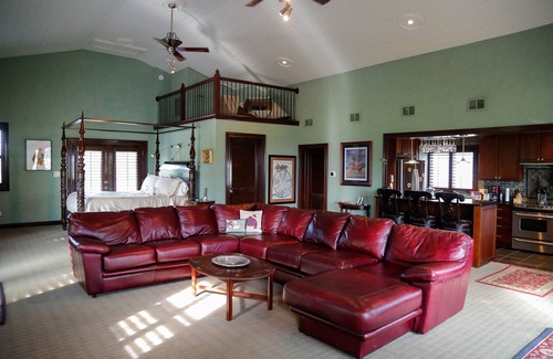 Lexington Cottage | Unforgettable Horse Country Retreat near Keeneland & Lexington