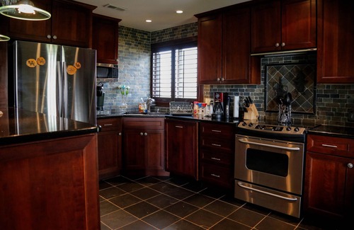 Lexington Cottage | Unforgettable Horse Country Retreat near Keeneland & Lexington